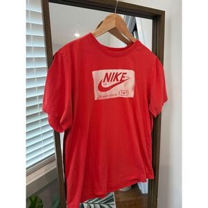 Nike Oregon 1972 Graphic T-Shirt Short Sleeve Red Tee Mens‎ Large